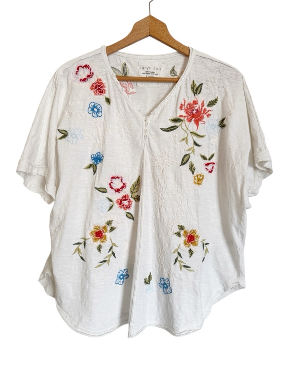 Karyn Seo Womens White Multi Floral Embroidered Boho V-neck Shirt size XL